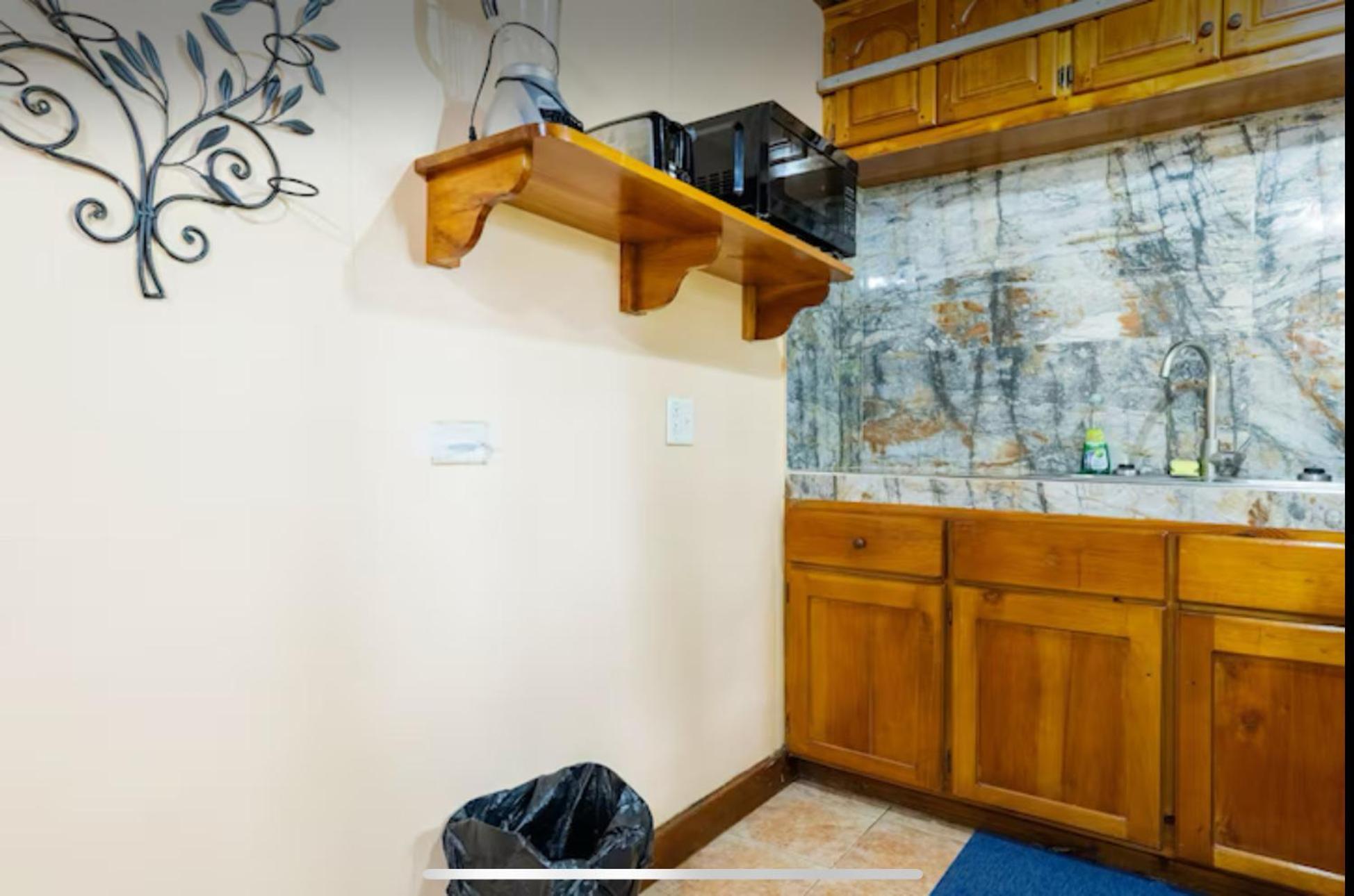 R&V Villa Негрил Екстериор снимка